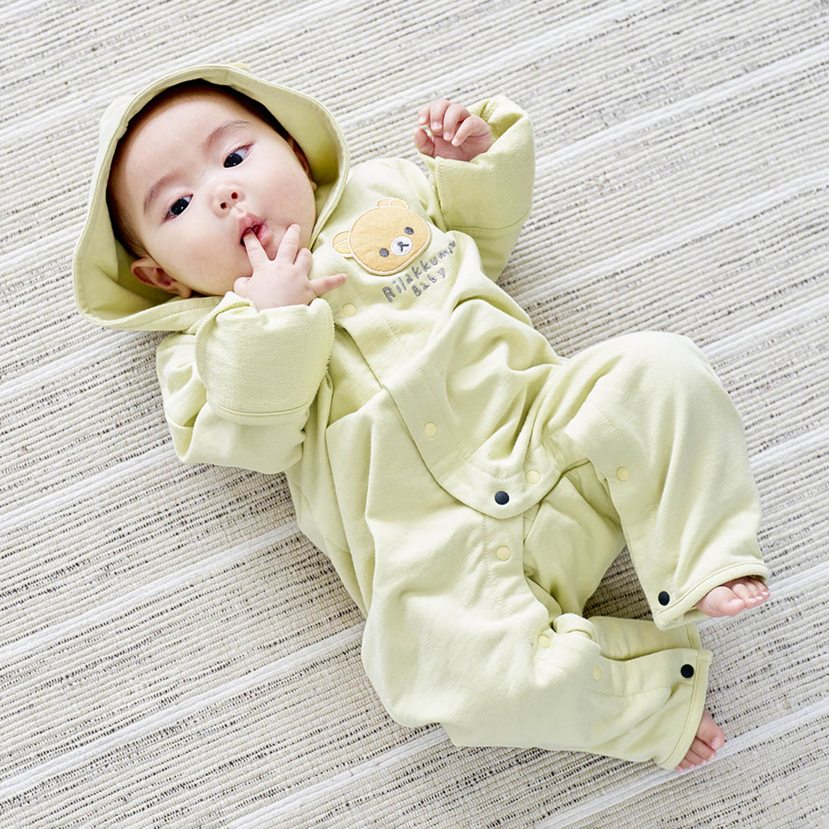 リラックマベビー フード付きロンパース