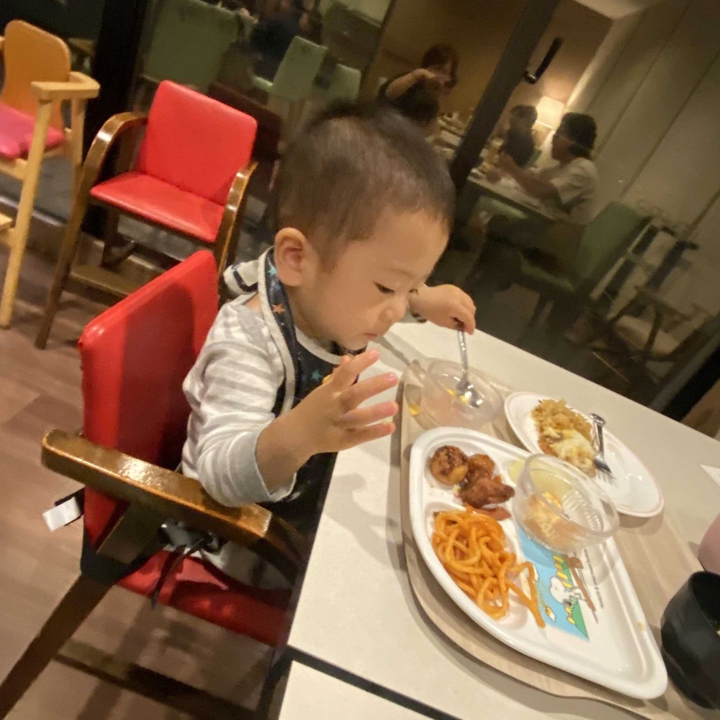 キャリフリー　チェアベルトとエプロン